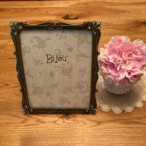Antique style Bronze Photo Frame 8 x 10